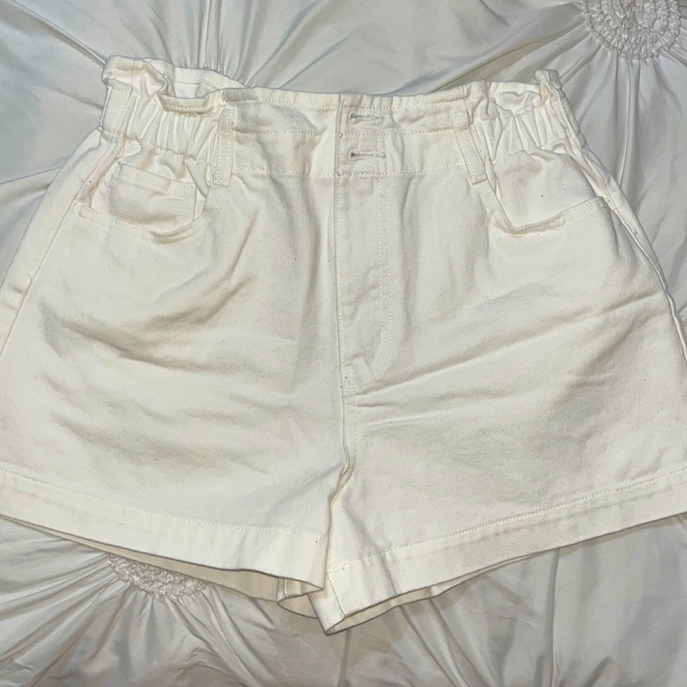 Forever 21 high waisted white short